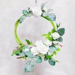 白薔薇のナチュラルリース